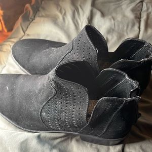 New directions booties